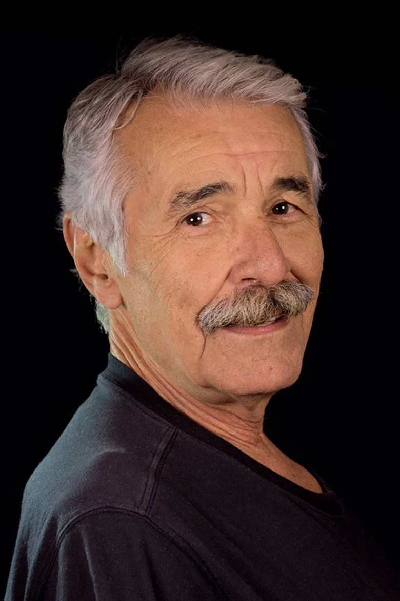 Ali İpin biyografi fotoğrafı