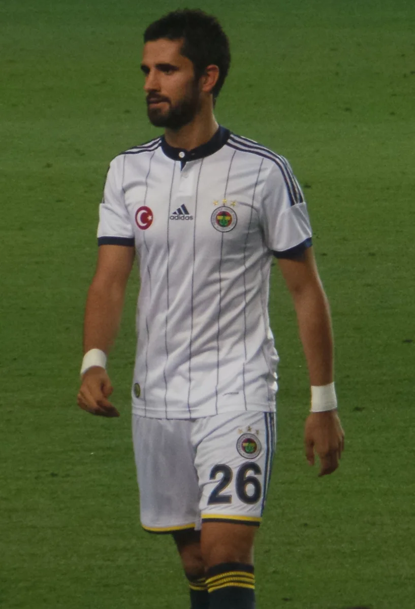 Alper Potuk biyografi fotoğrafı