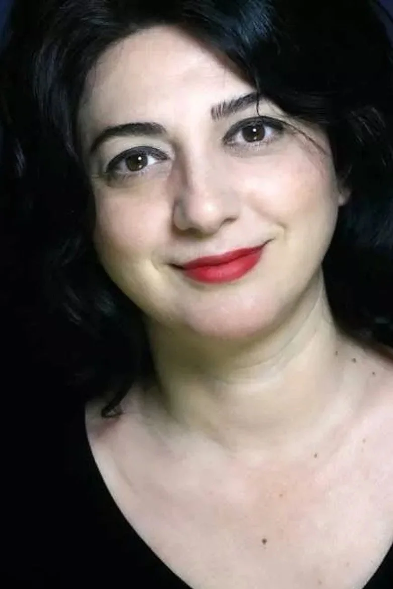 Benian Dönmez biyografi fotoğrafı