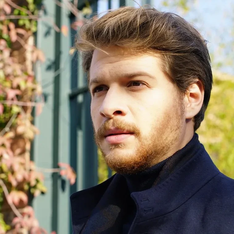 Burak Yörük biyografi fotoğrafı
