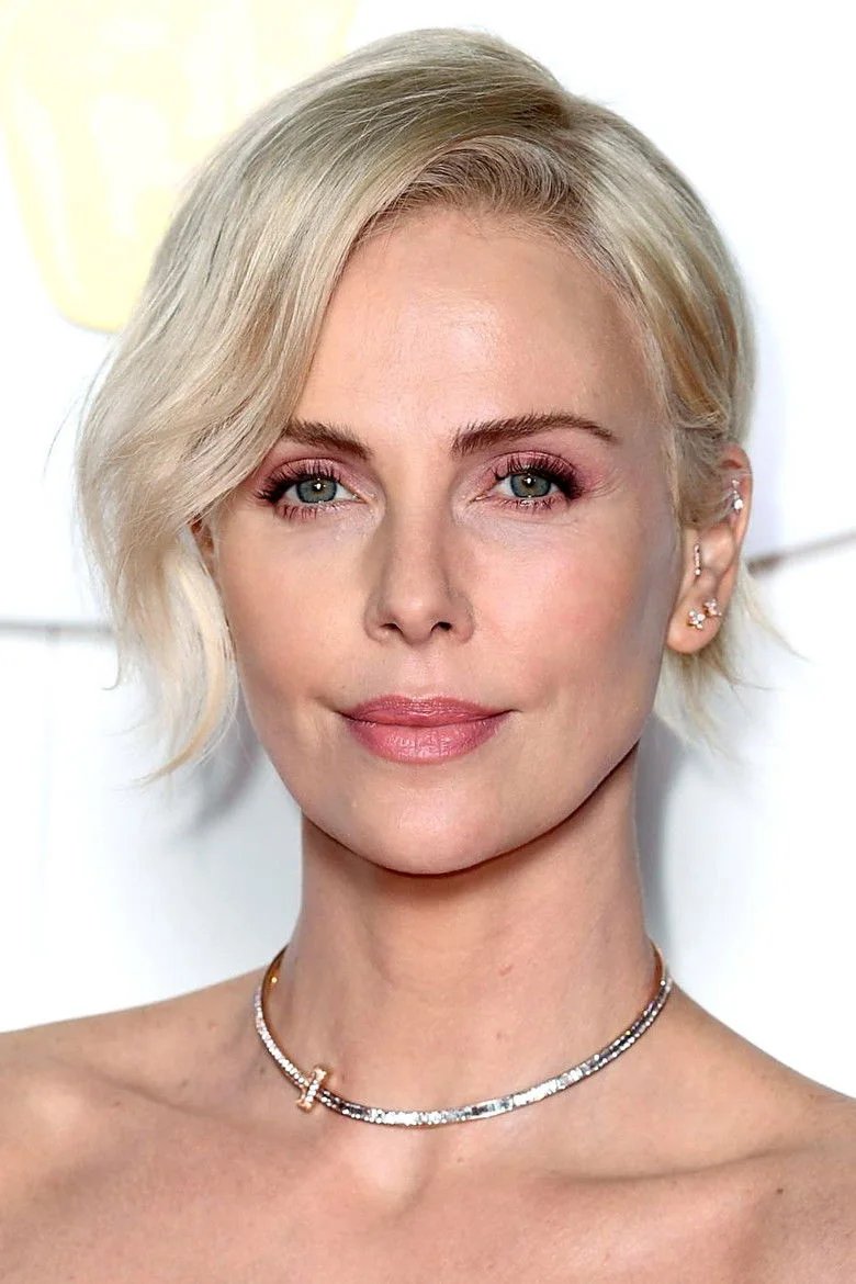 Charlize Theron biyografi fotoğrafı