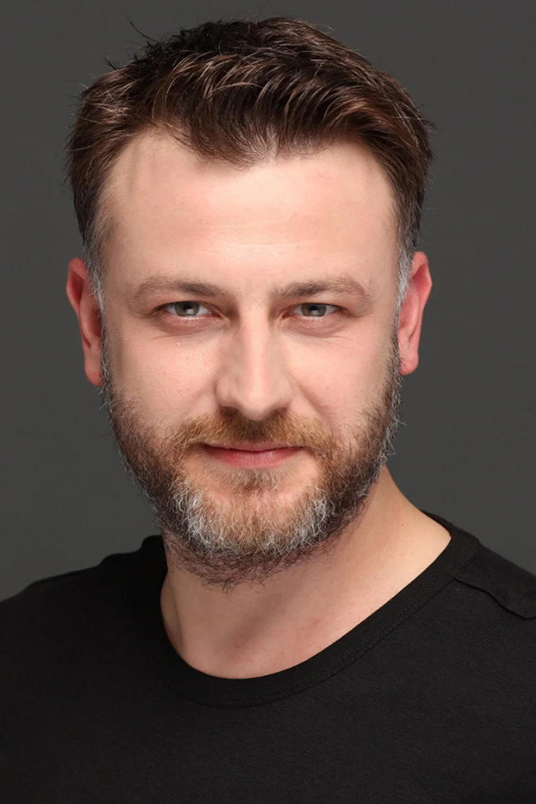 Emre Tetikel biyografi fotoğrafı