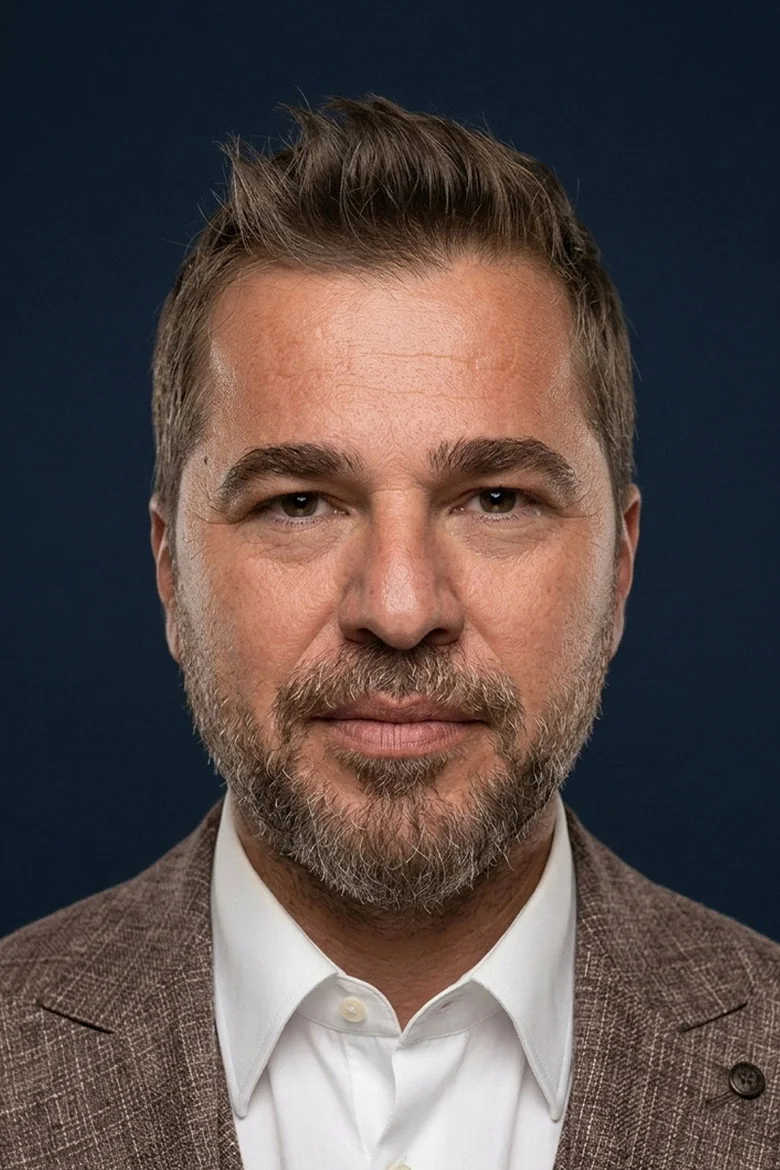 Engin Altan Düzyatan biyografi fotoğrafı