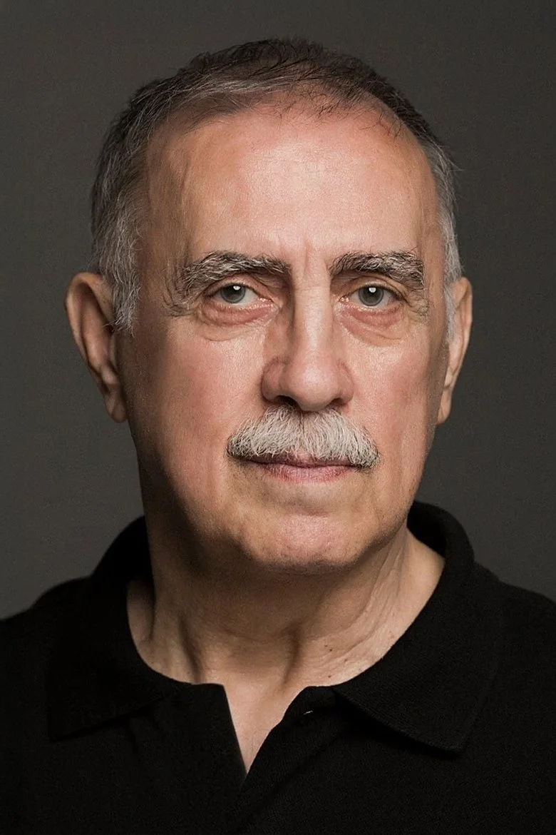 Ferdi Akarnur biyografi fotoğrafı