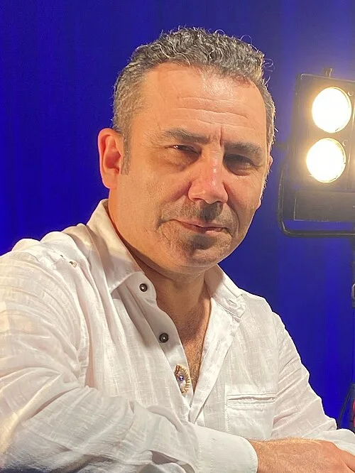 Ferhat Göçer biyografi fotoğrafı