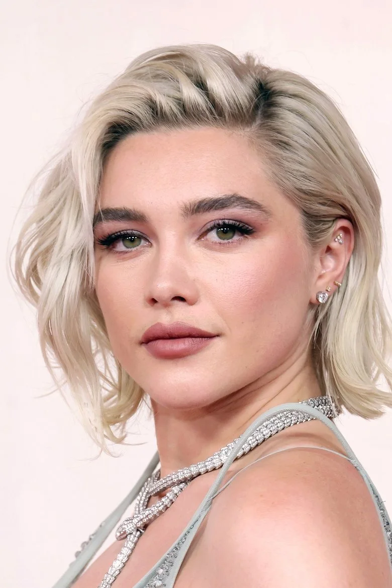 Florence Pugh biyografi fotoğrafı