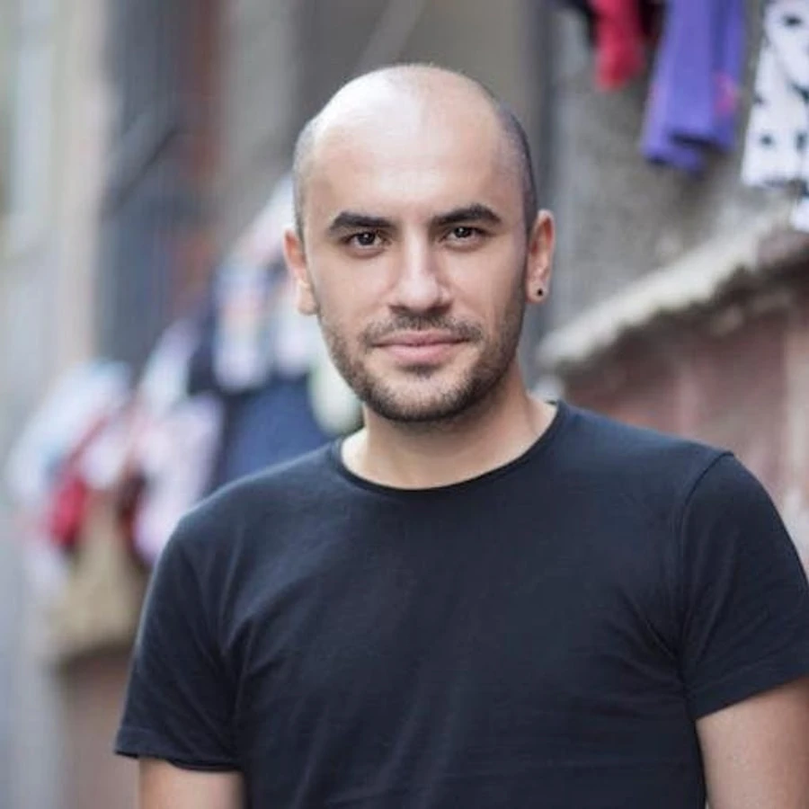 Giray Altınok biyografi fotoğrafı