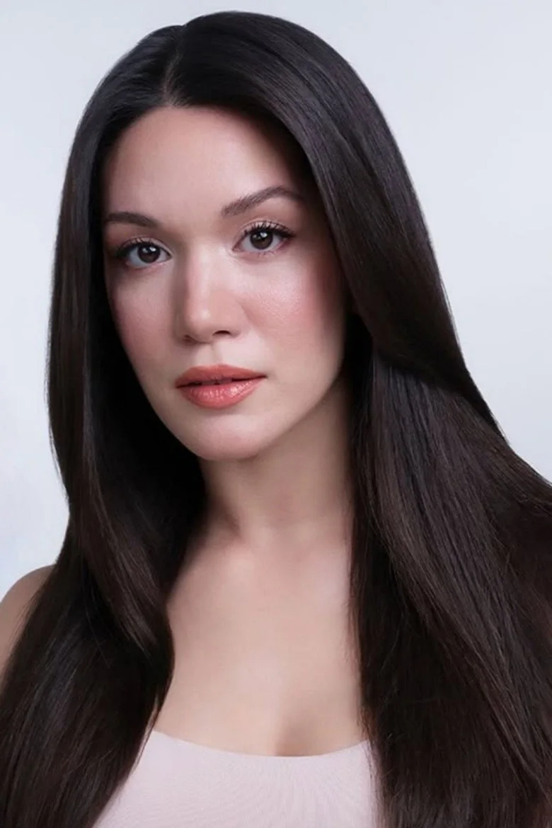 Hazal Subaşı biyografi fotoğrafı