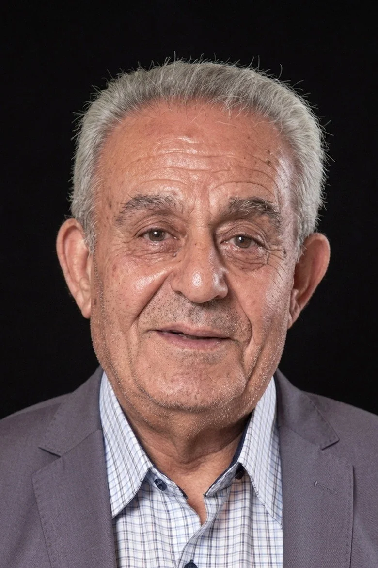İsmail Düvenci biyografi fotoğrafı