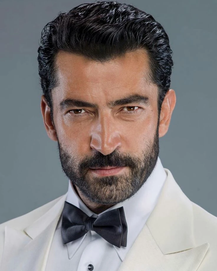 Kenan İmirzalıoğlu biyografi fotoğrafı
