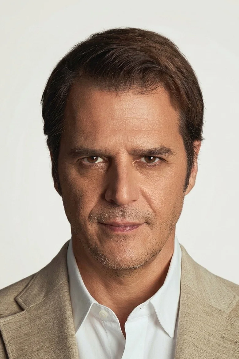 Mehmet Günsür biyografi fotoğrafı