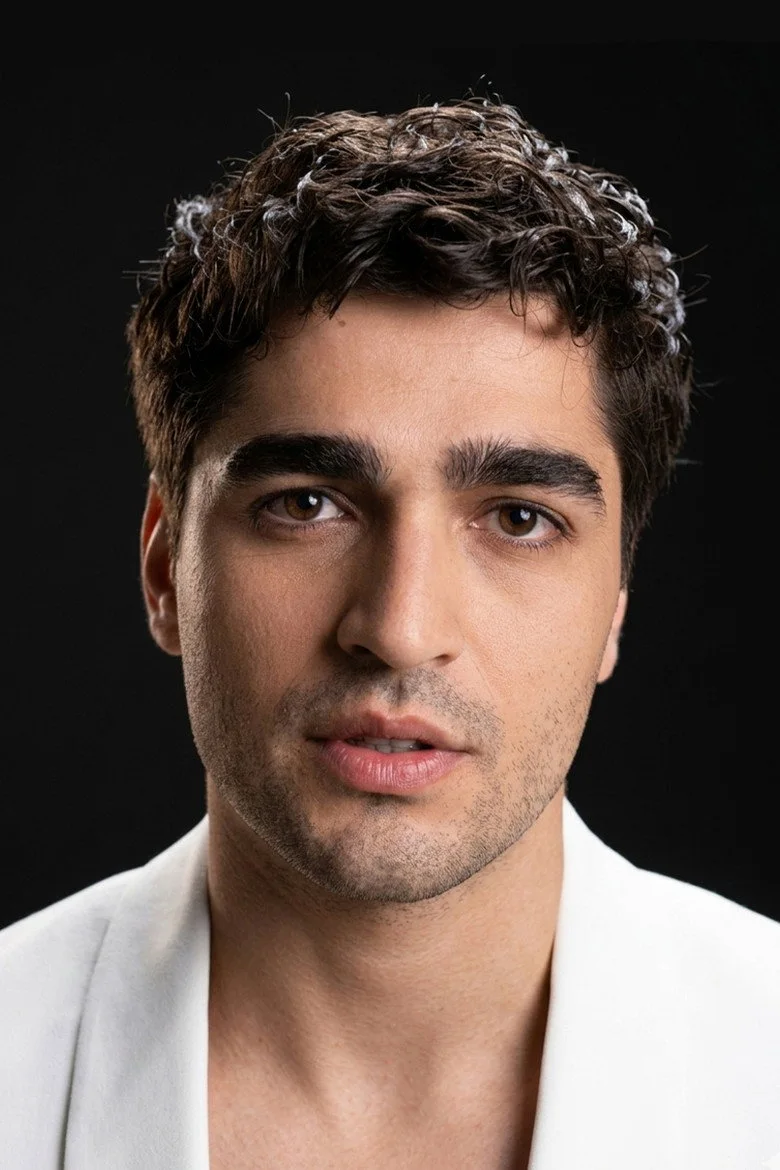 Mert Ramazan Demir biyografi fotoğrafı