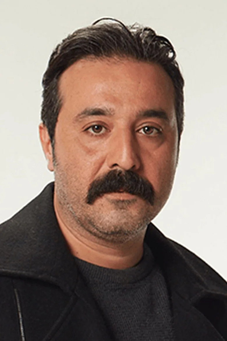 Mustafa Üstündağ biyografi fotoğrafı