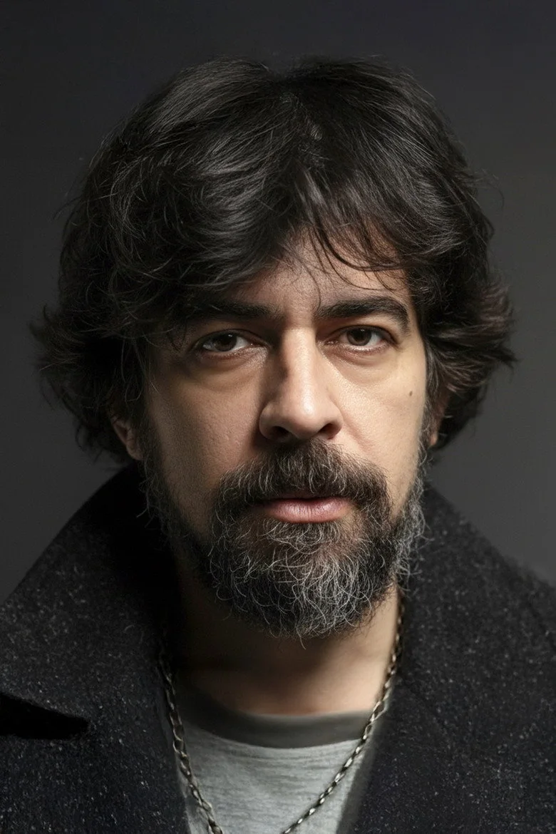 Okan Bayülgen biyografi fotoğrafı