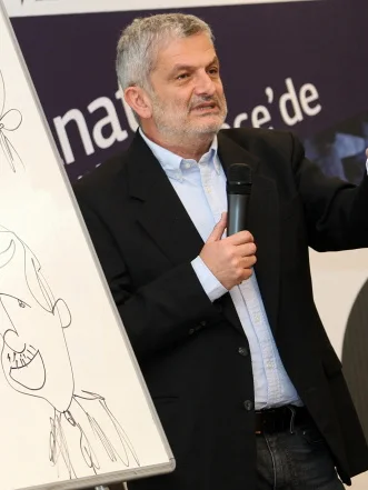 Salih Memecan biyografi fotoğrafı