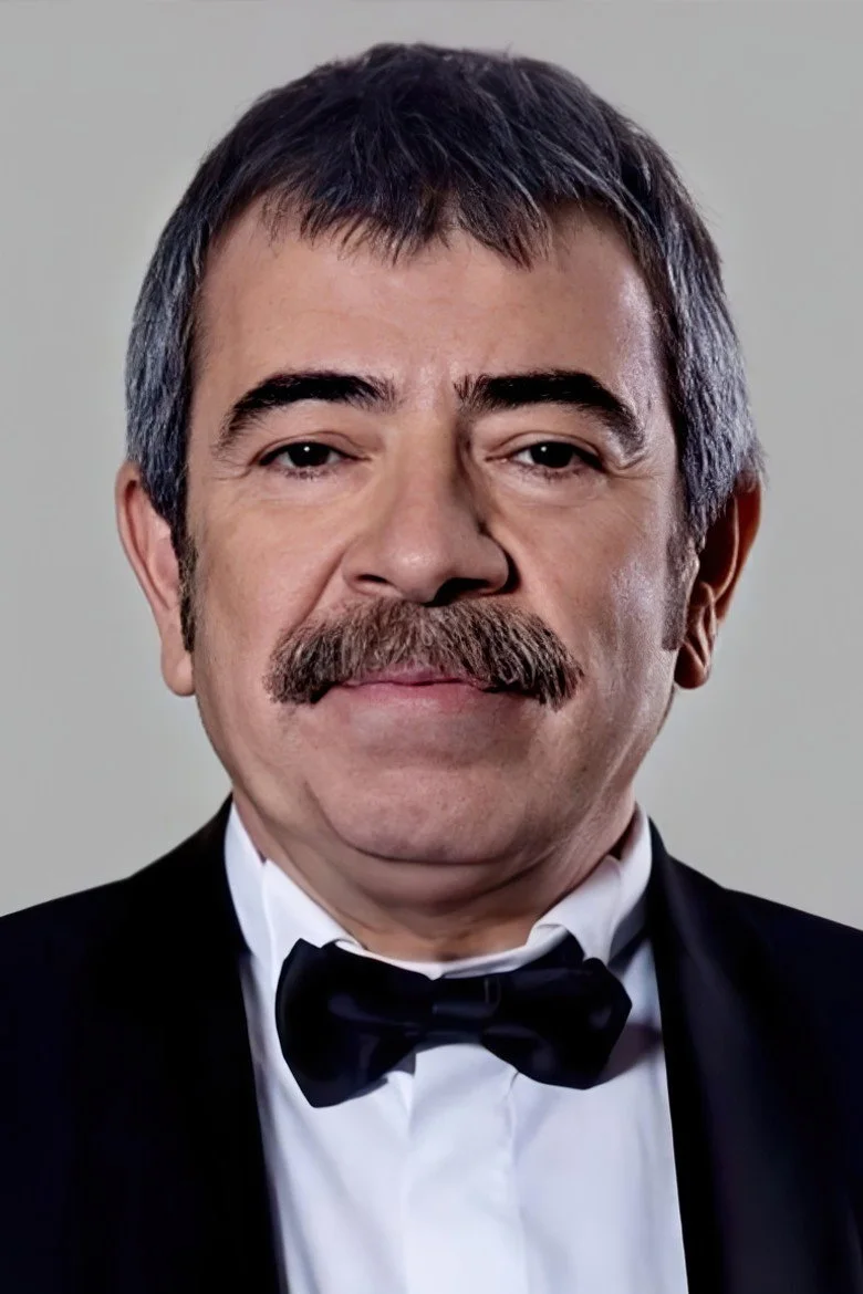 Selçuk Yöntem biyografi fotoğrafı