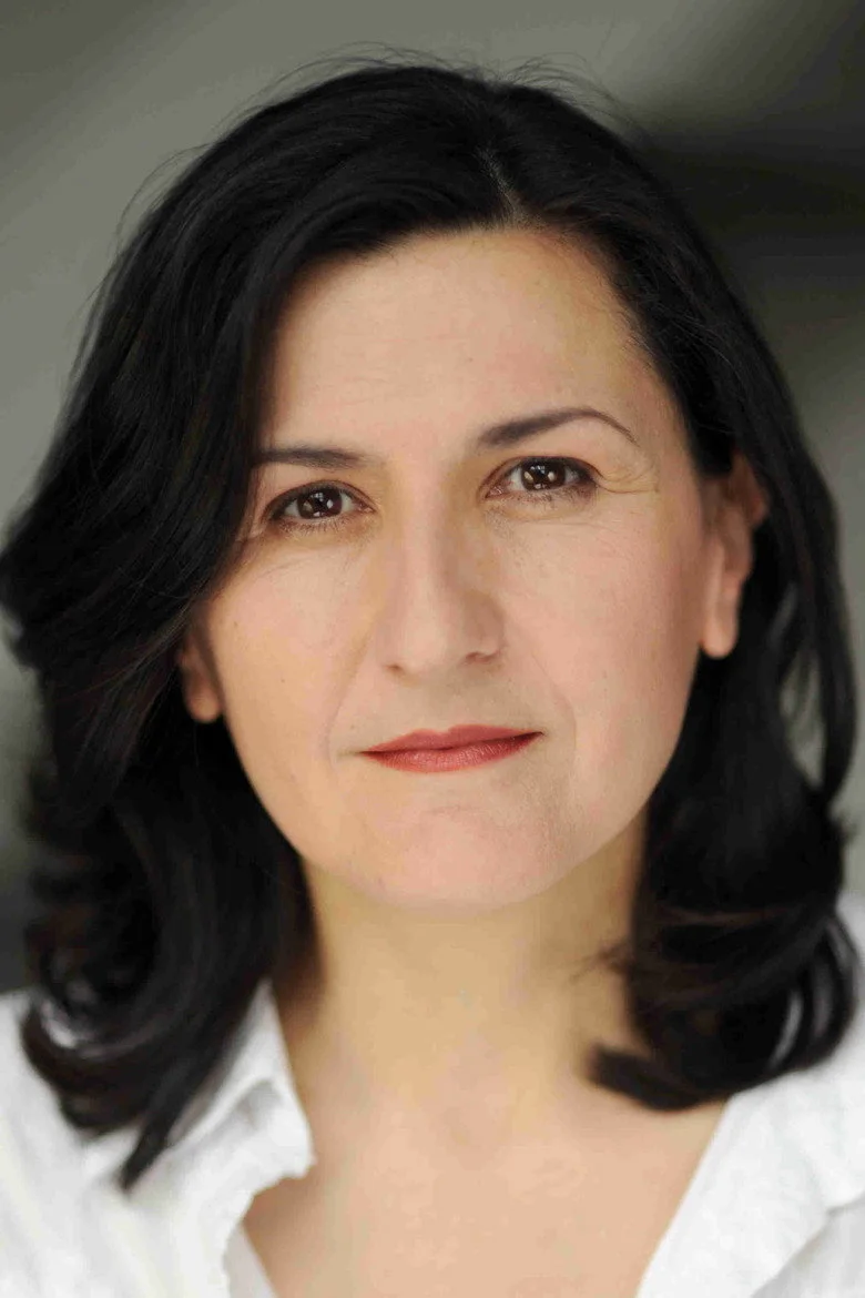 Şiir Eloğlu biyografi fotoğrafı