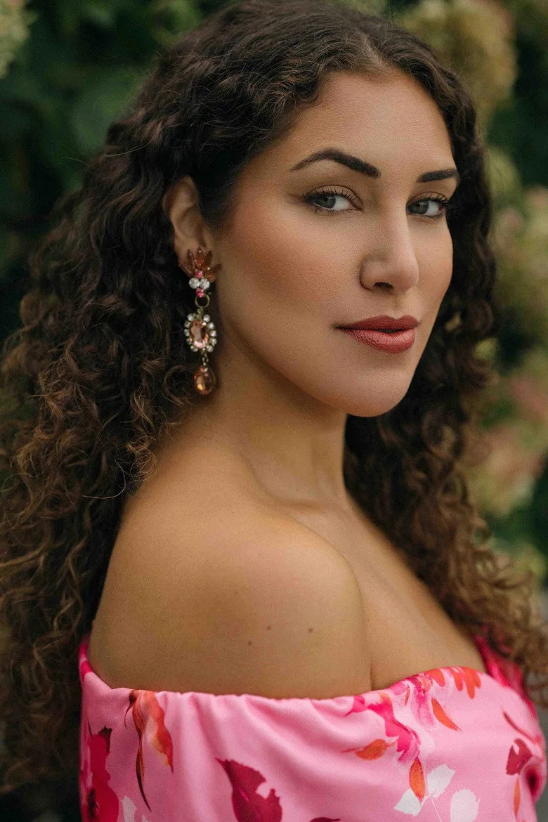 Yasmine Alice biyografi fotoğrafı